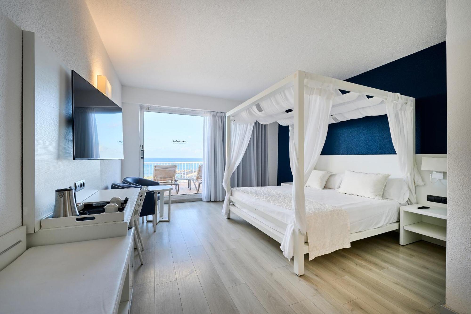Отель Catalonia Del Mar - Adults Only Кала Бона Номер фото