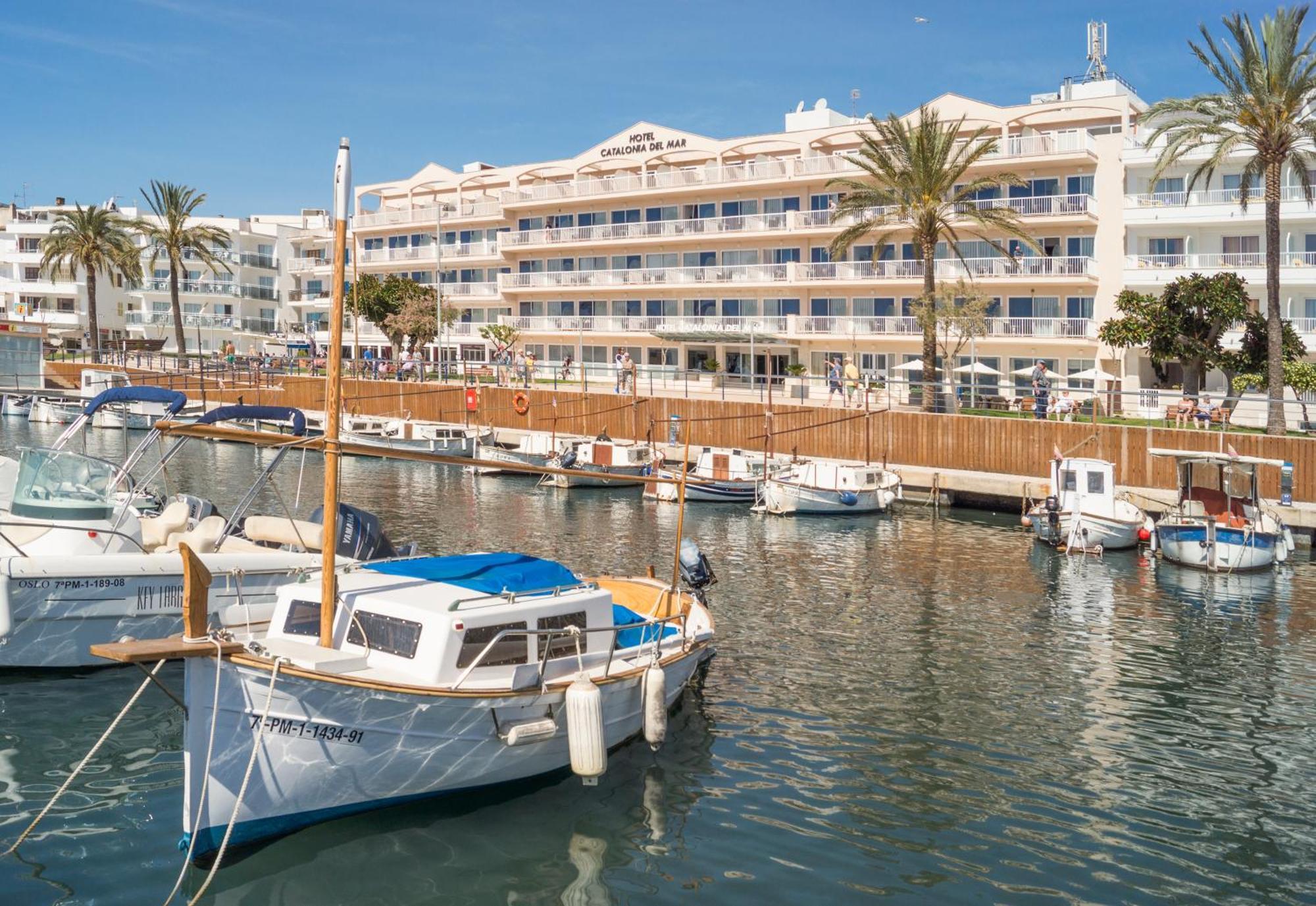 Отель Catalonia Del Mar - Adults Only Кала Бона Экстерьер фото